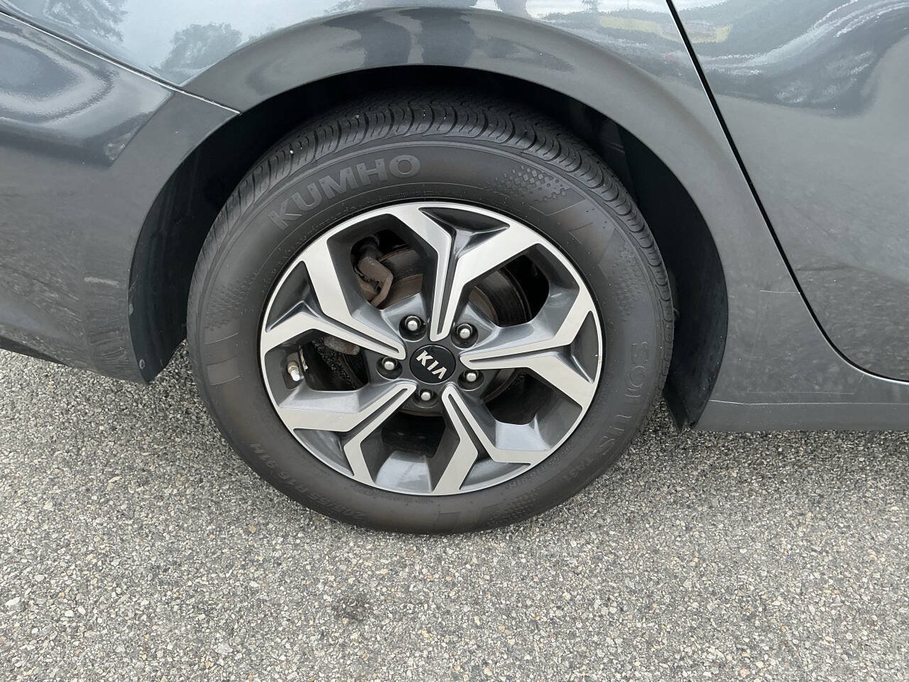 Used 2021 Kia Forte LXS FWD image 14