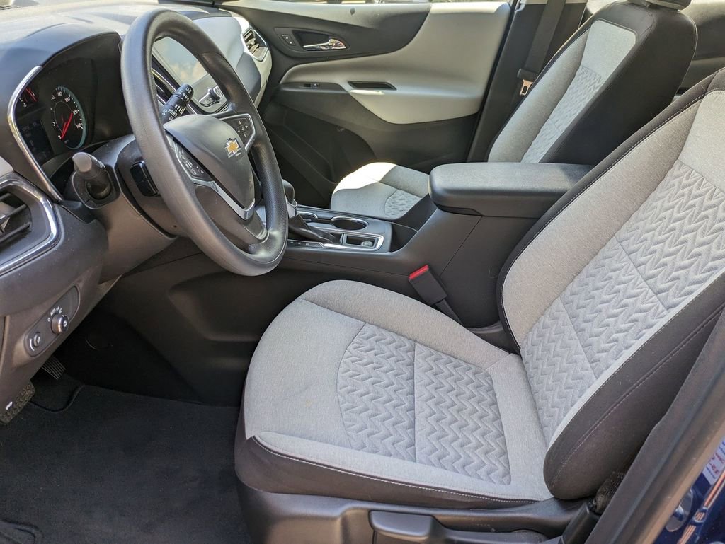 Used 2023 Chevrolet Equinox LS image 21