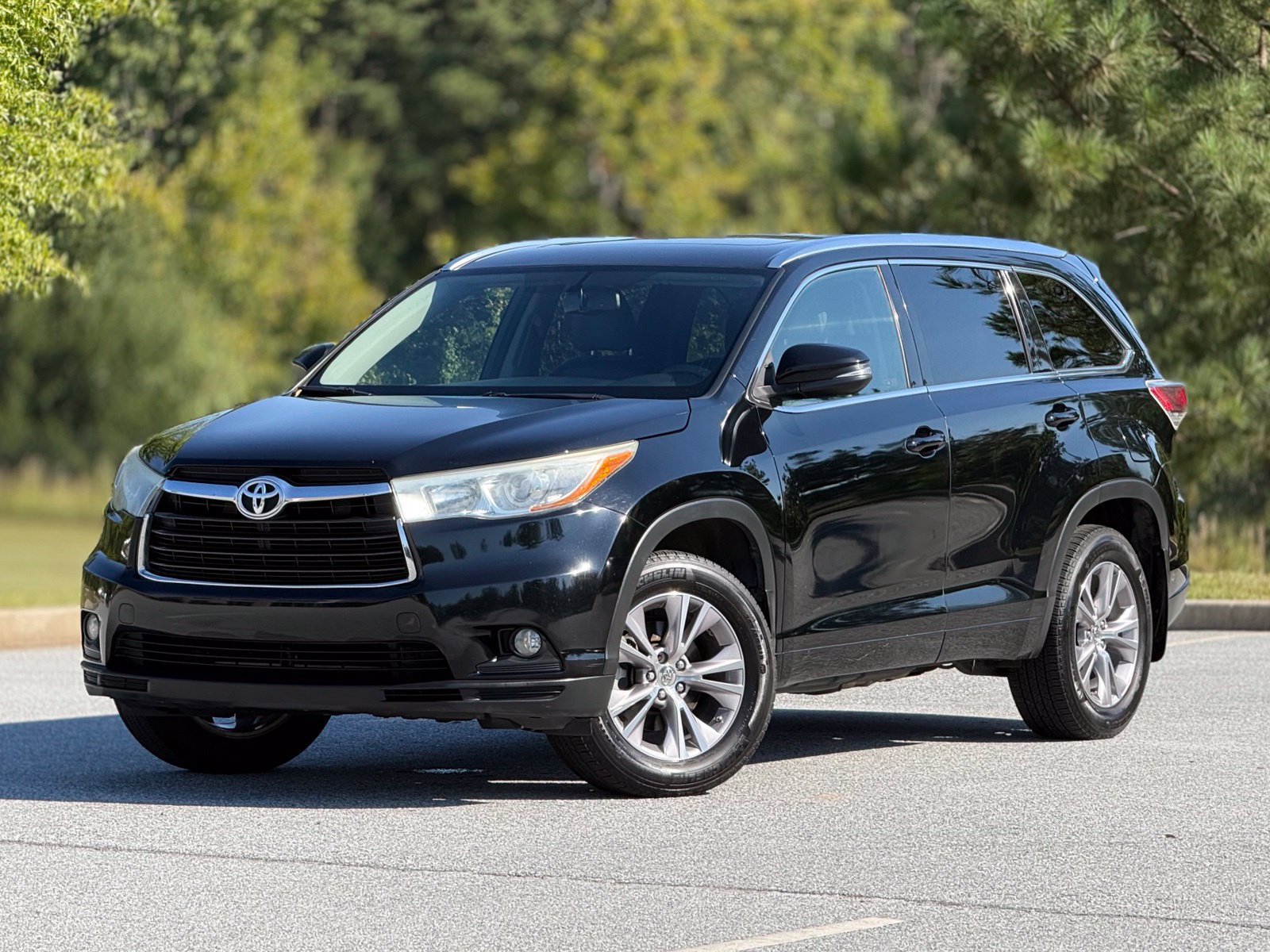 Used 2015 Toyota Highlander XLE AWD/4WD image 8