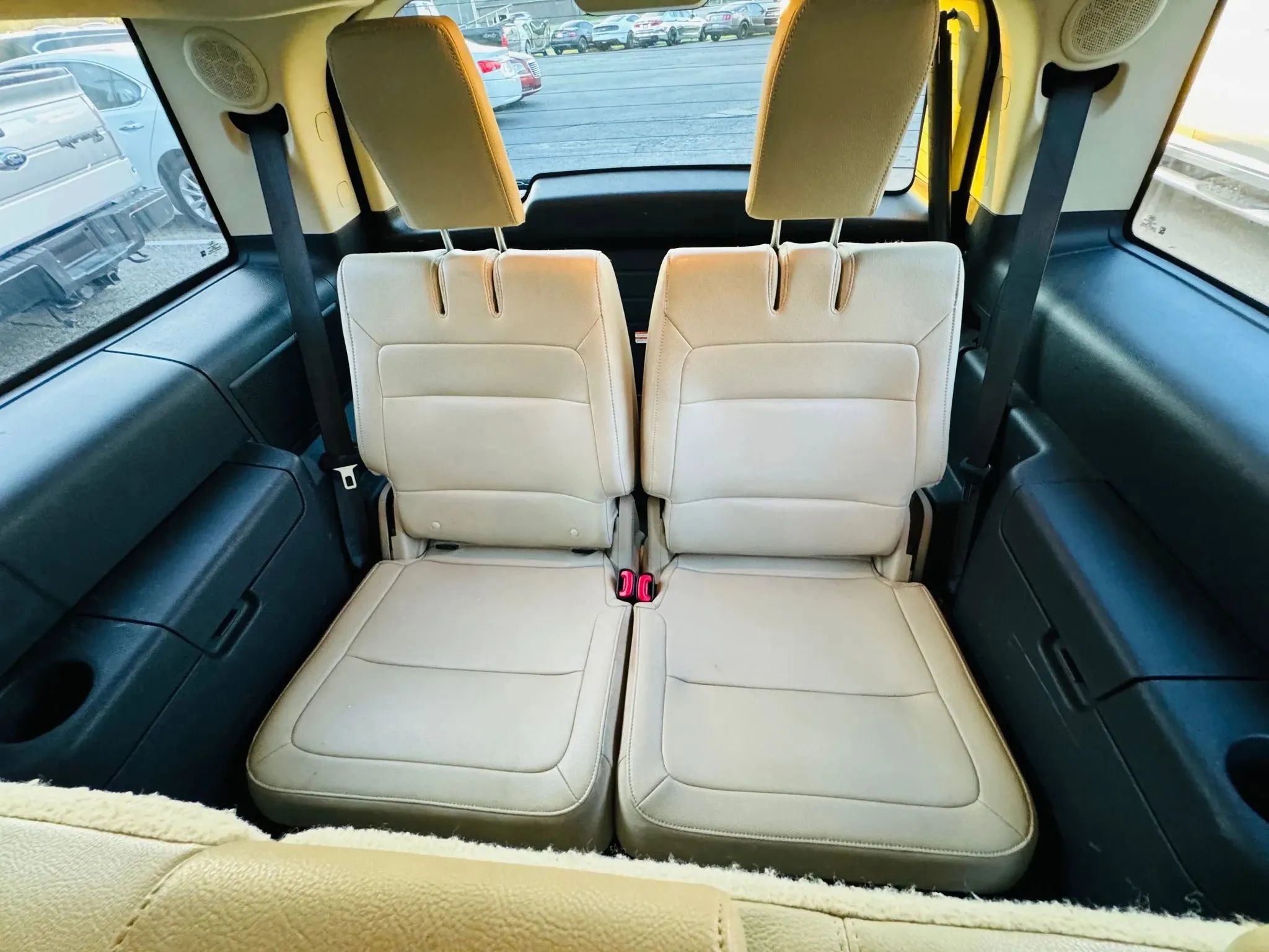 Used 2018 Ford Flex Limited image 25