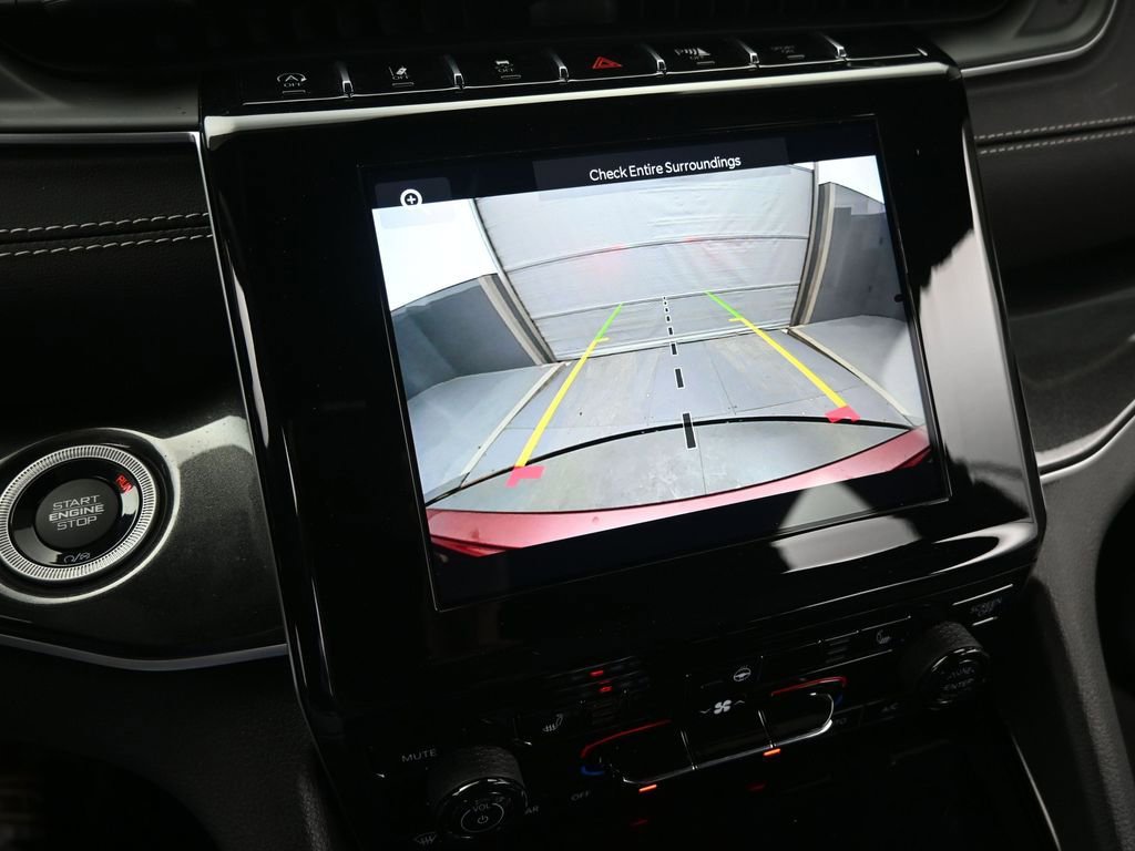 Used 2023 Jeep Grand Cherokee Altitude image 35