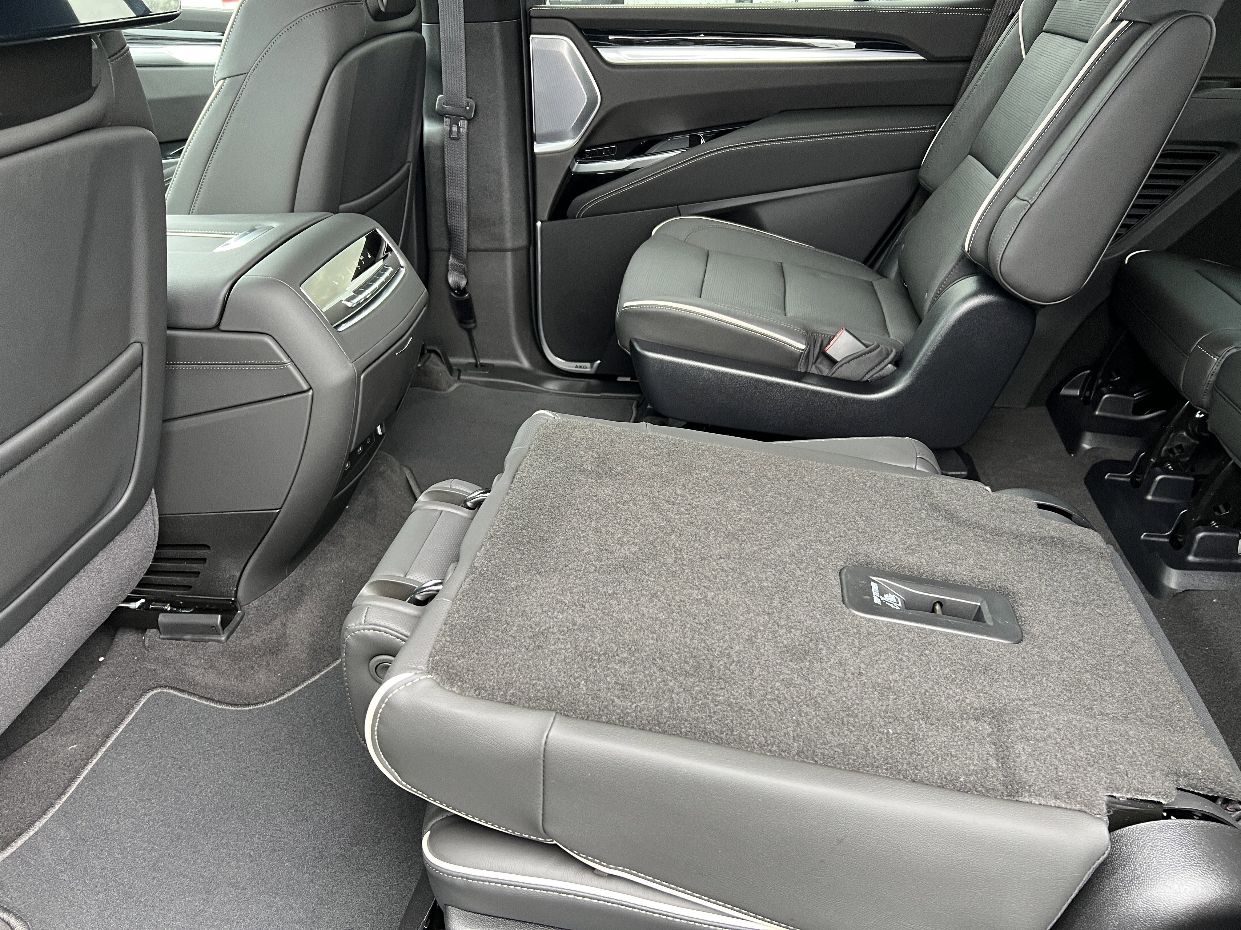 New 2026 Cadillac Escalade Sport w/ Touring Package image 16