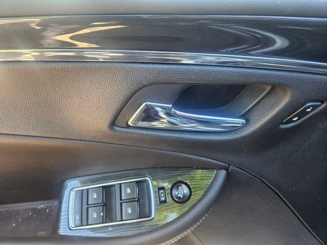 Used 2019 Chevrolet Impala Premier FWD image 9