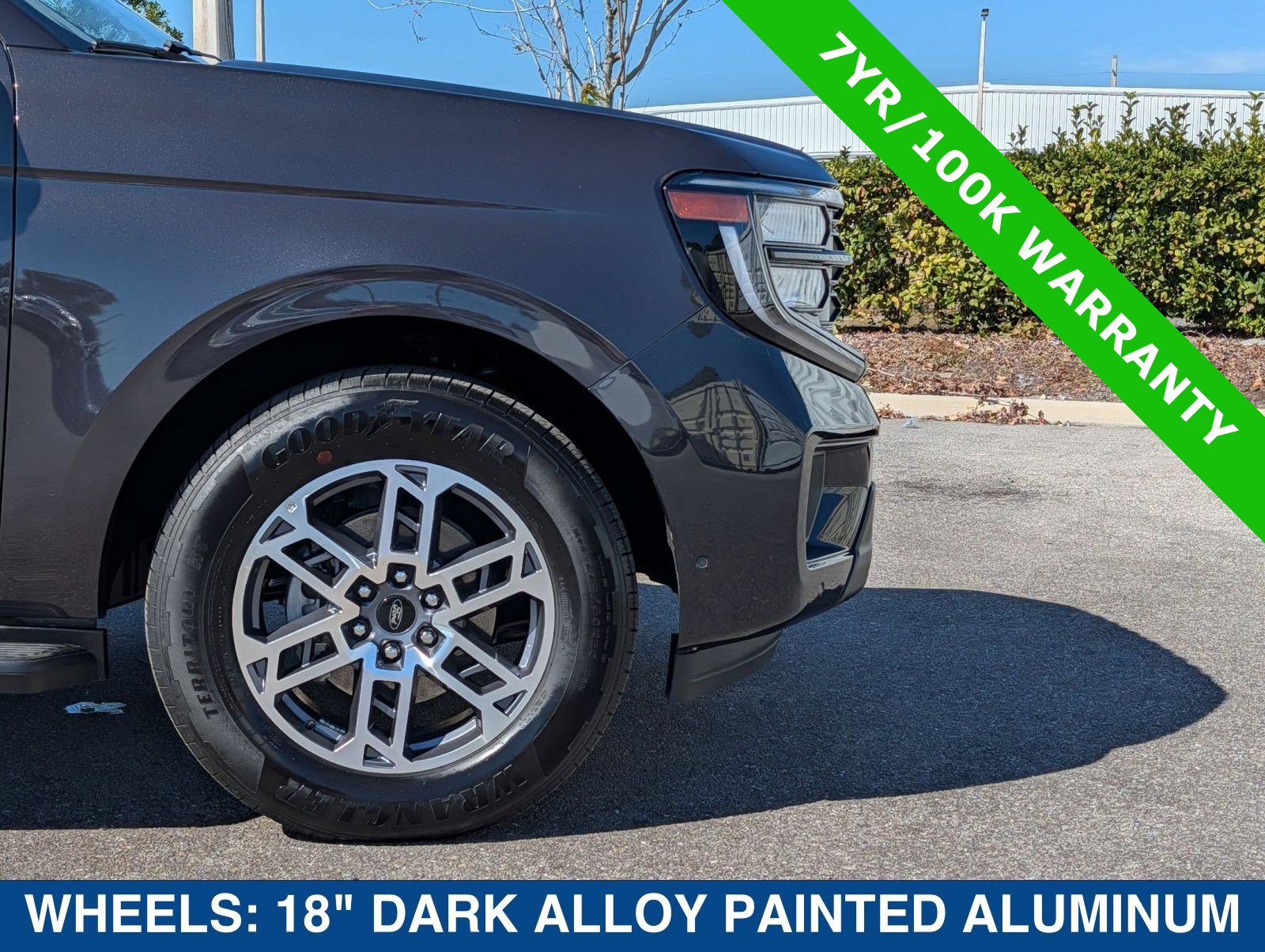 Certified 2025 Ford Expedition Active image 11