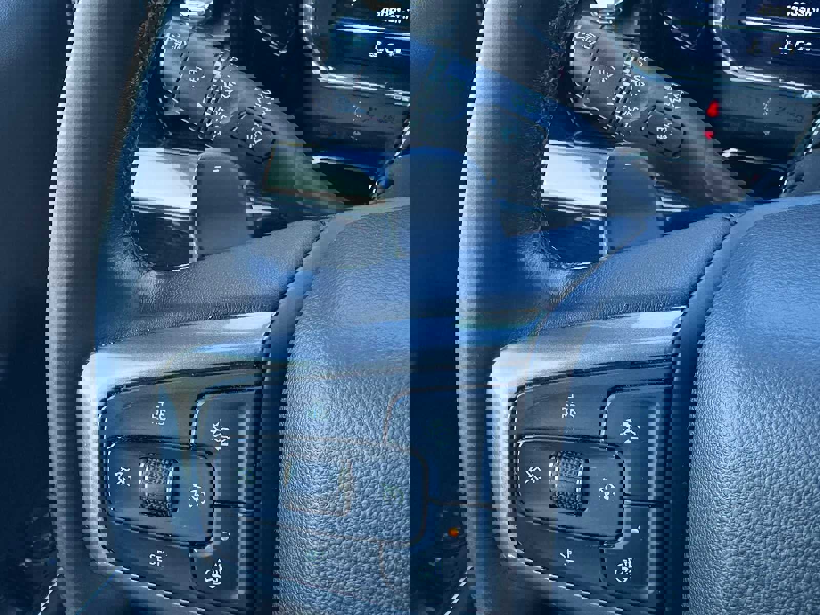 Used 2022 Chevrolet Silverado 1500 LT w/ Diesel Off-Road Package image 33