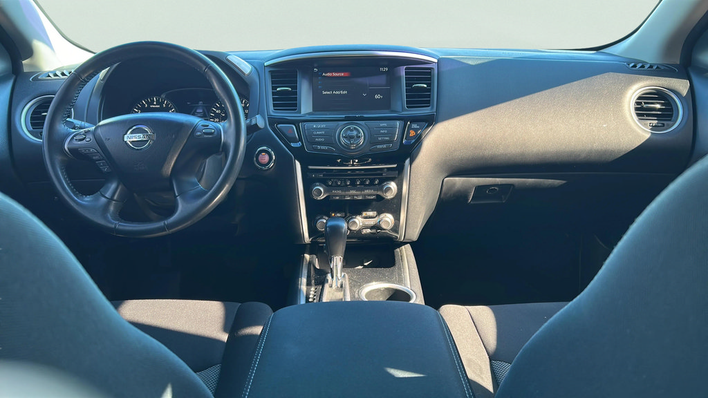 Used 2017 Nissan Pathfinder SV FWD image 21
