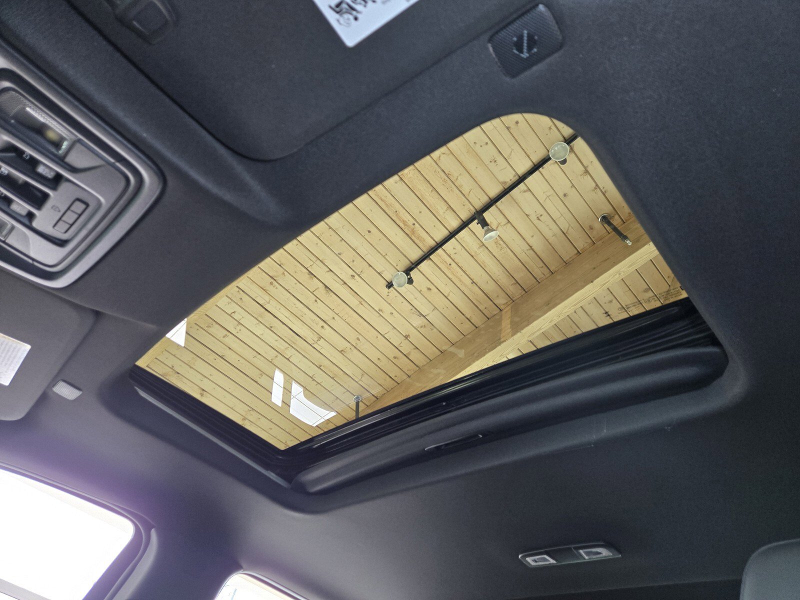 New 2025 GMC Sierra 1500 AT4 w/ AT4 Premium Package image 7