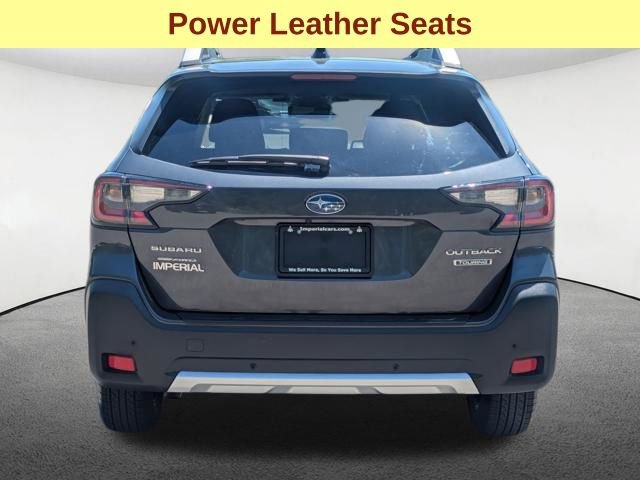 Used 2024 Subaru Outback Touring AWD/4WD image 6