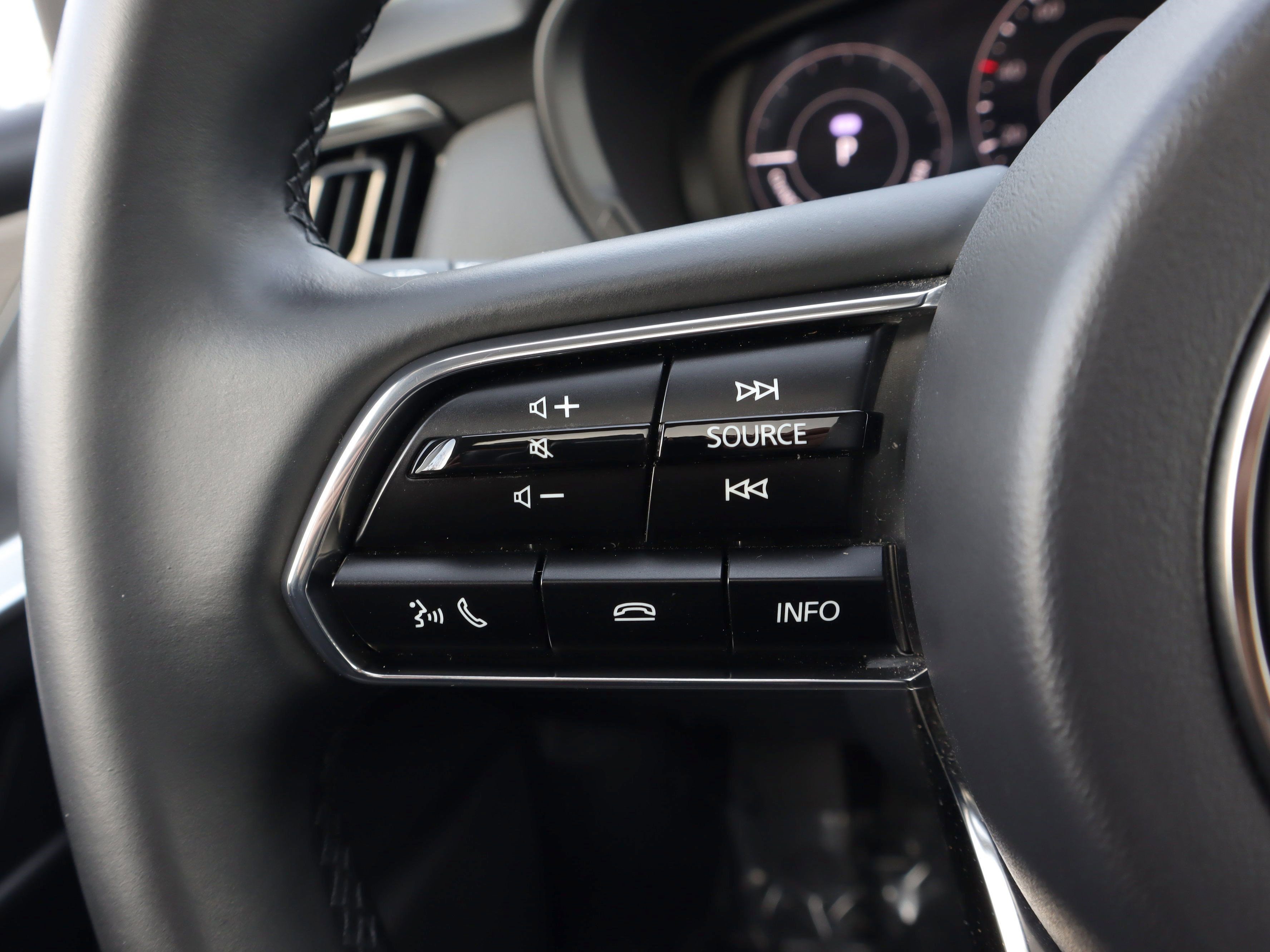 Certified 2024 MAZDA CX-90 Plug-In Hybrid w/ Premium Plus image 19