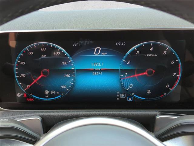 Used 2021 Mercedes-Benz GLB 250 4MATIC image 9