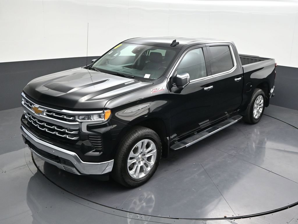 Used 2023 Chevrolet Silverado 1500 LTZ w/ Z71 Off-Road Package image 15