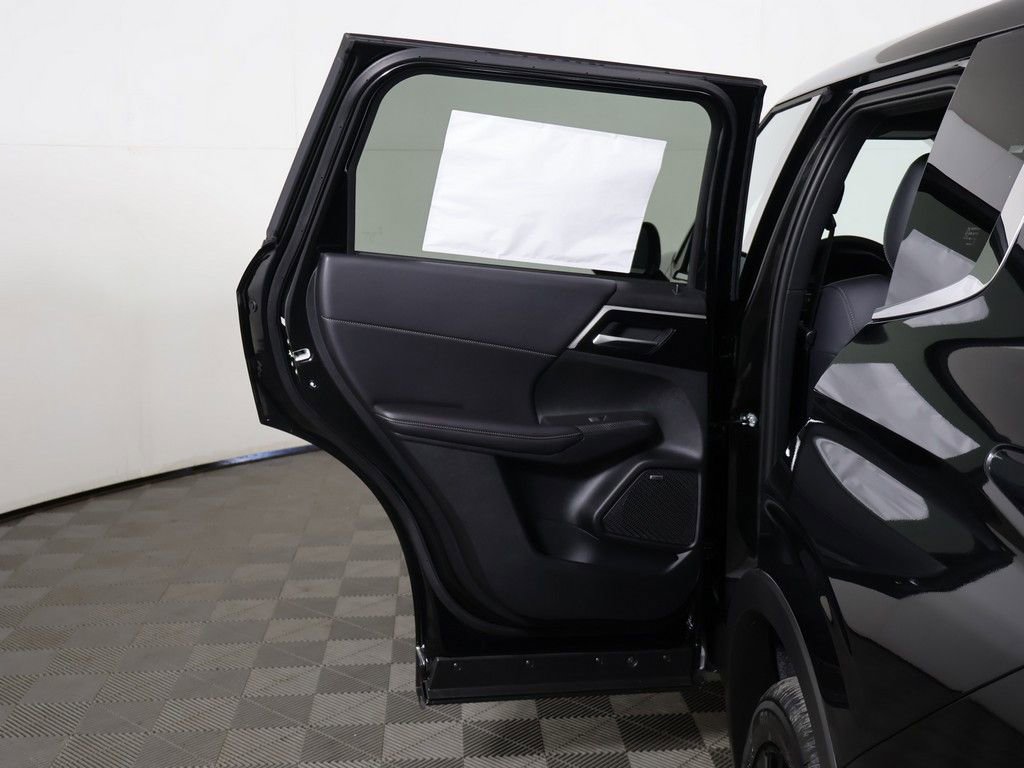 New 2026 Mitsubishi Outlander LE AWD/4WD image 22