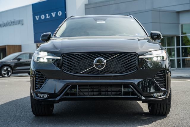 New 2026 Volvo XC60 B5 Ultra w/ Protection Package Premier AWD/4WD image 2