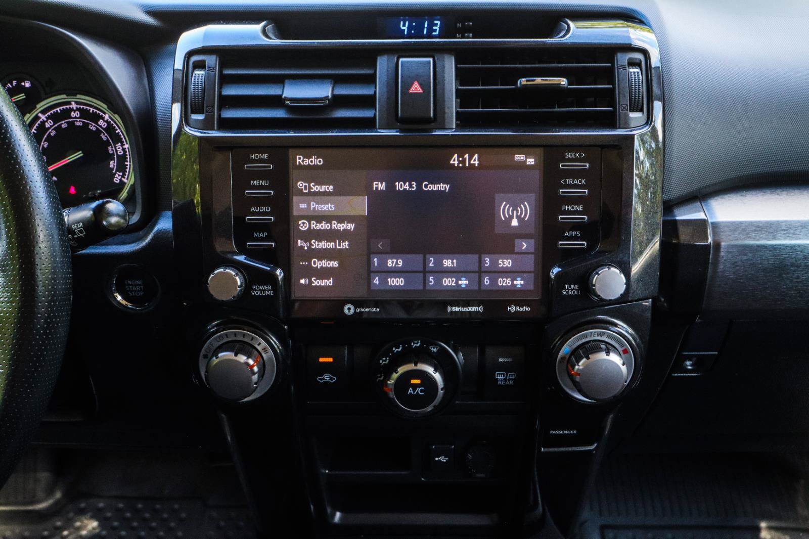 Used 2020 Toyota 4Runner Venture w/ Moonroof Package AWD/4WD image 30