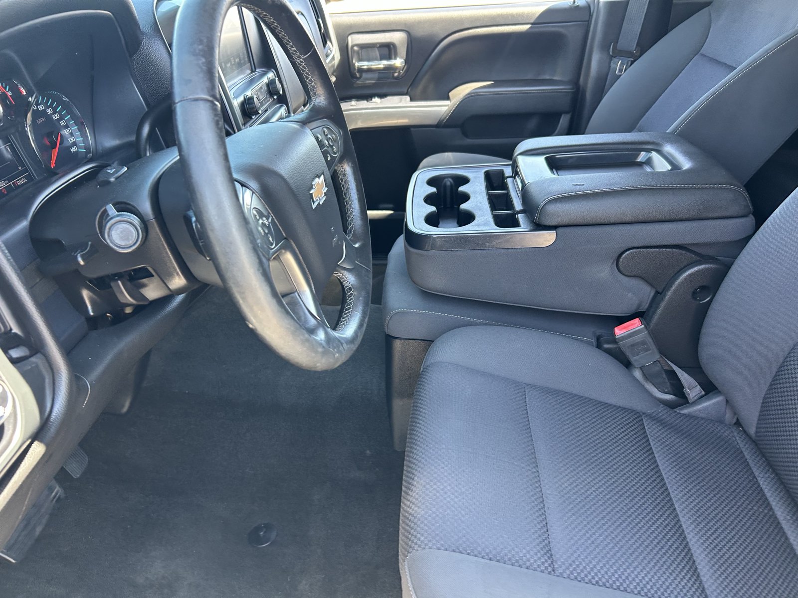 Used 2018 Chevrolet Silverado 1500 LT w/ All Star Edition RWD image 27