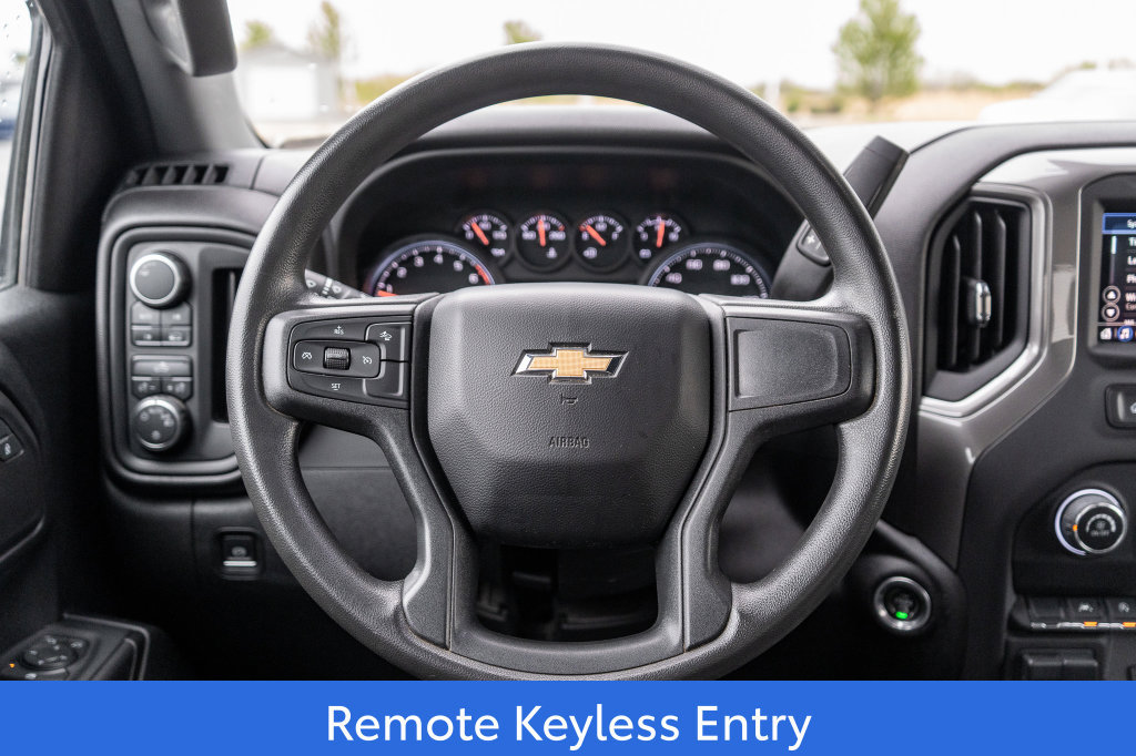 Used 2023 Chevrolet Silverado 1500 Custom AWD/4WD image 14
