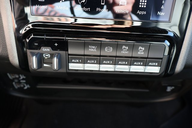 Used 2025 RAM 2500 Tradesman image 25