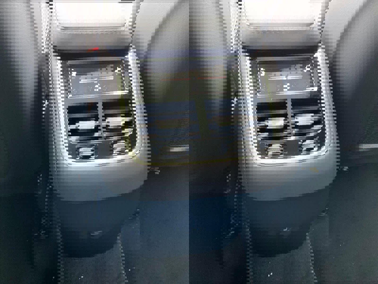 New 2026 Volvo XC90 B5 Plus w/ Protection Package image 16