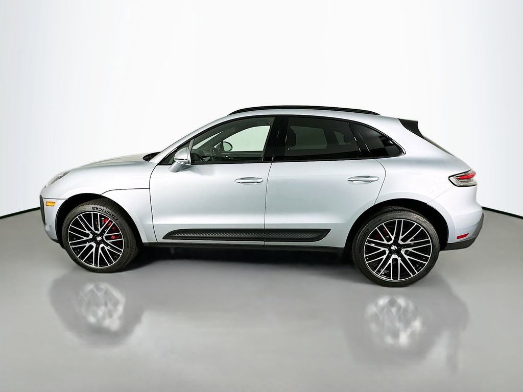 New 2025 Porsche Macan S image 2