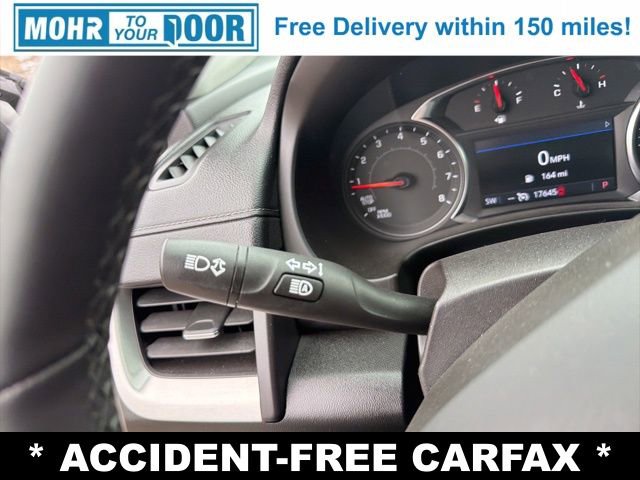 Used 2024 GMC Terrain SLT image 17