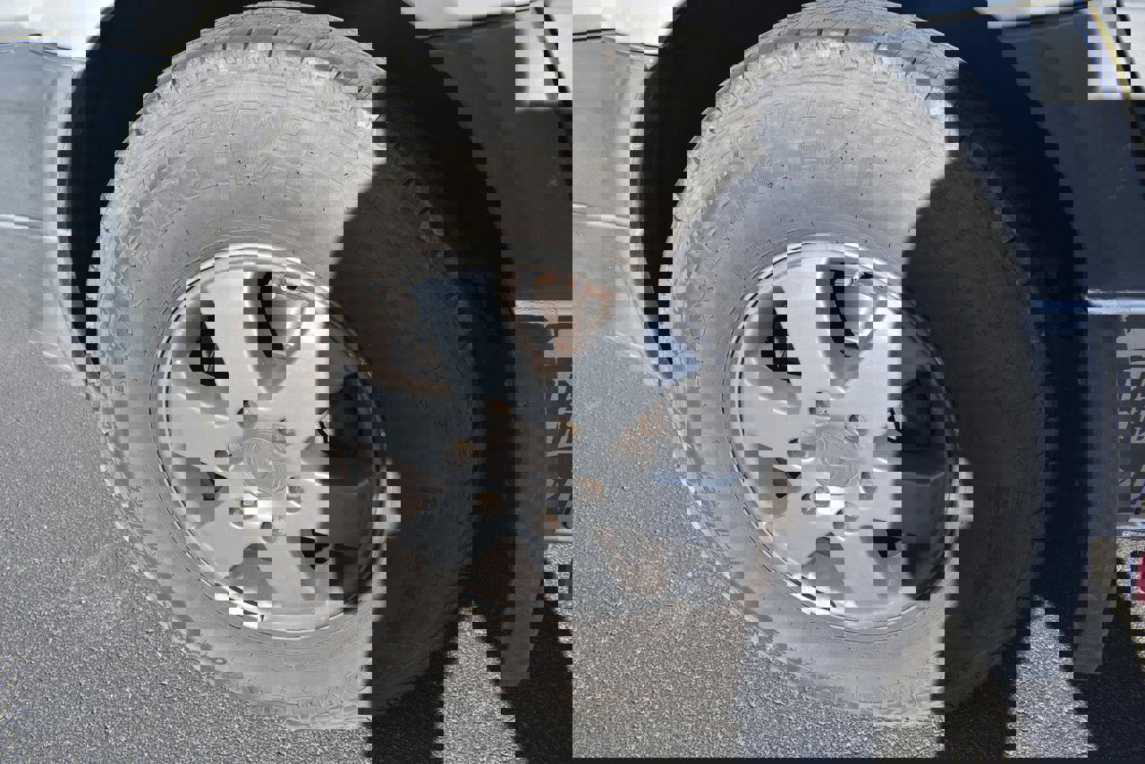 Used 2013 Mercedes-Benz Sprinter 2500 image 20