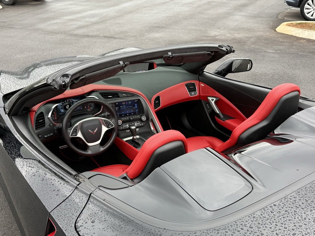 Used 2015 Chevrolet Corvette Stingray Z51 w/ 3LT Preferred Equipment Group image 40