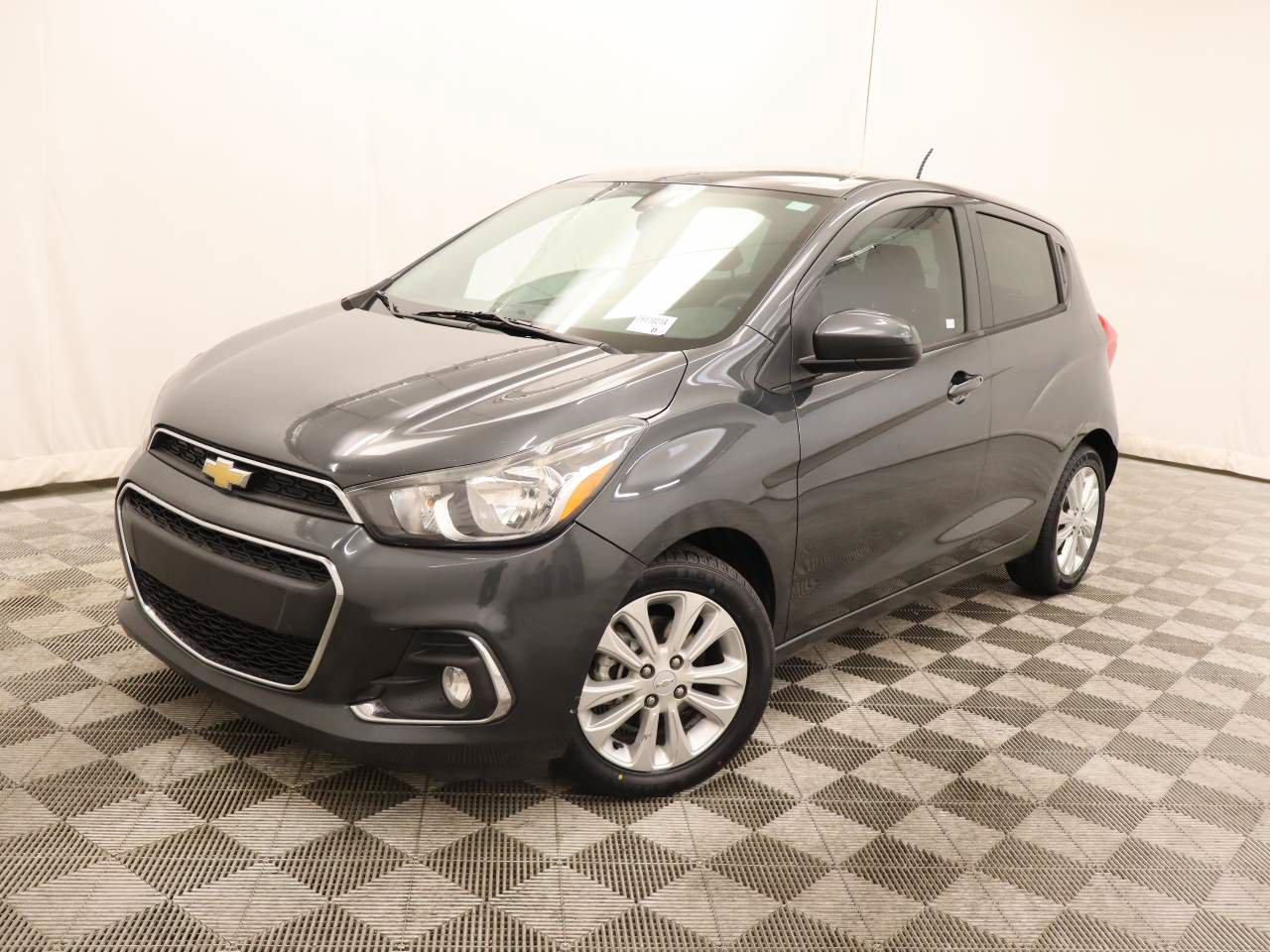 Used 2018 Chevrolet Spark LT FWD image 1