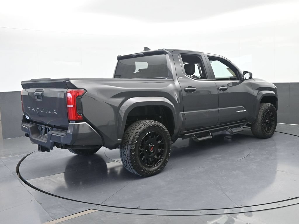 Used 2025 Toyota Tacoma SR5 RWD image 6