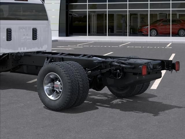 New 2026 GMC Sierra 3500 Pro w/ Convenience Package AWD/4WD image 14