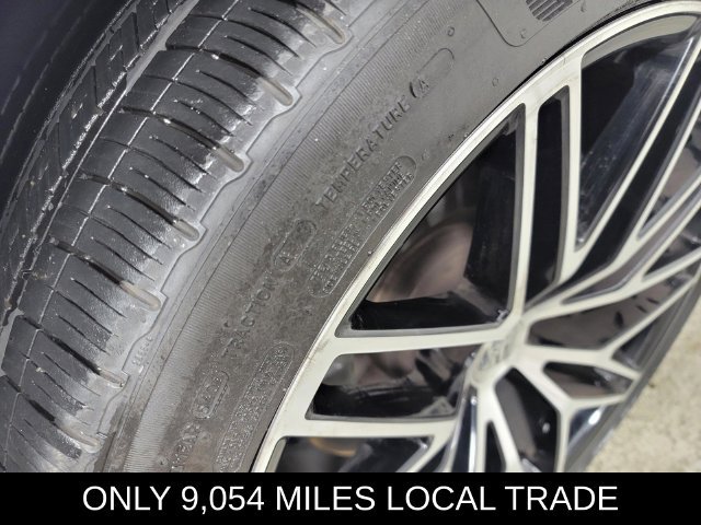 Used 2024 Porsche Macan AWD/4WD image 11