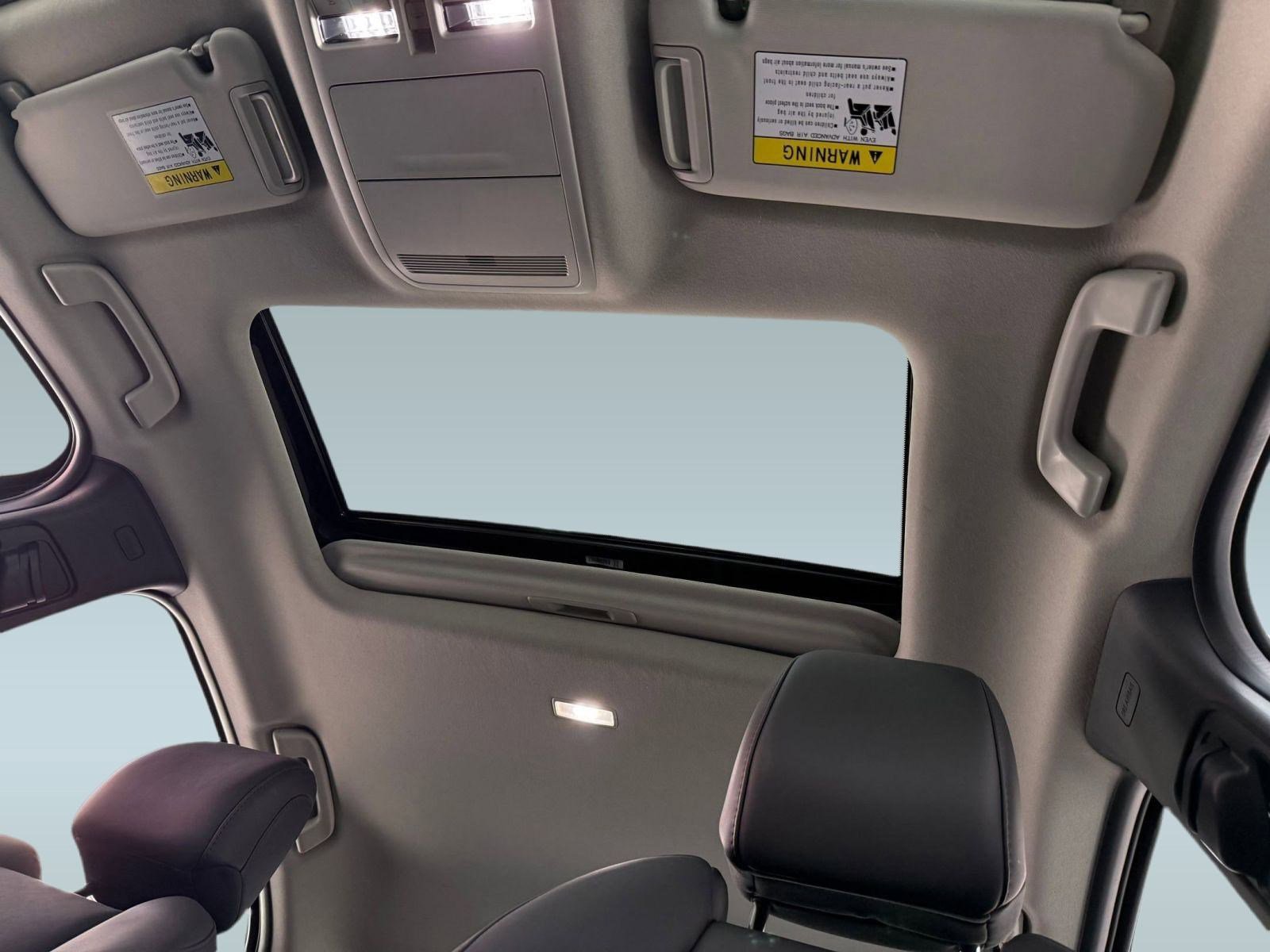 Used 2025 MAZDA MAZDA3 s image 14