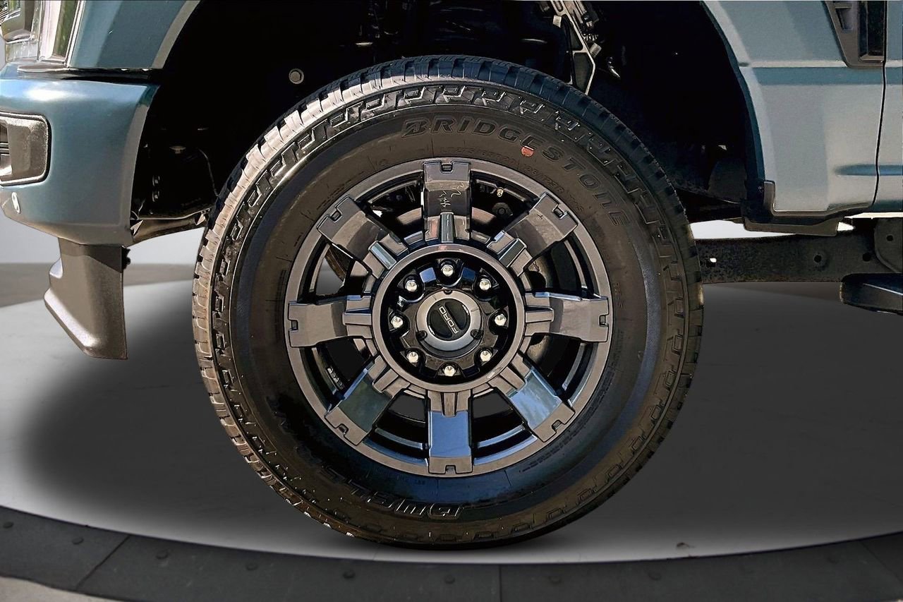 Used 2024 Ford F350 Lariat w/ Lariat Ultimate Package image 33