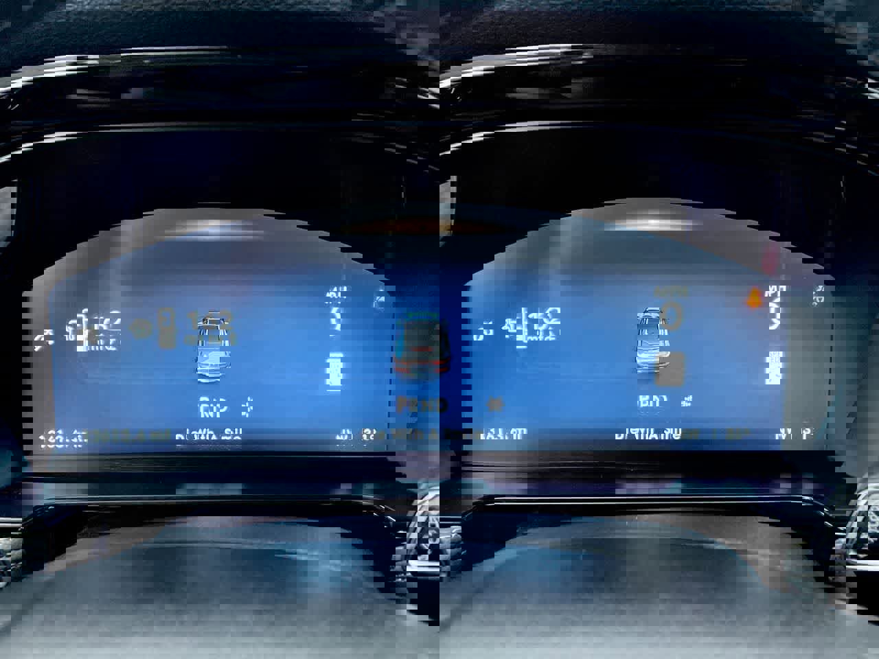 Used 2023 Lincoln Corsair Reserve w/ Equipment Group 201A image 28