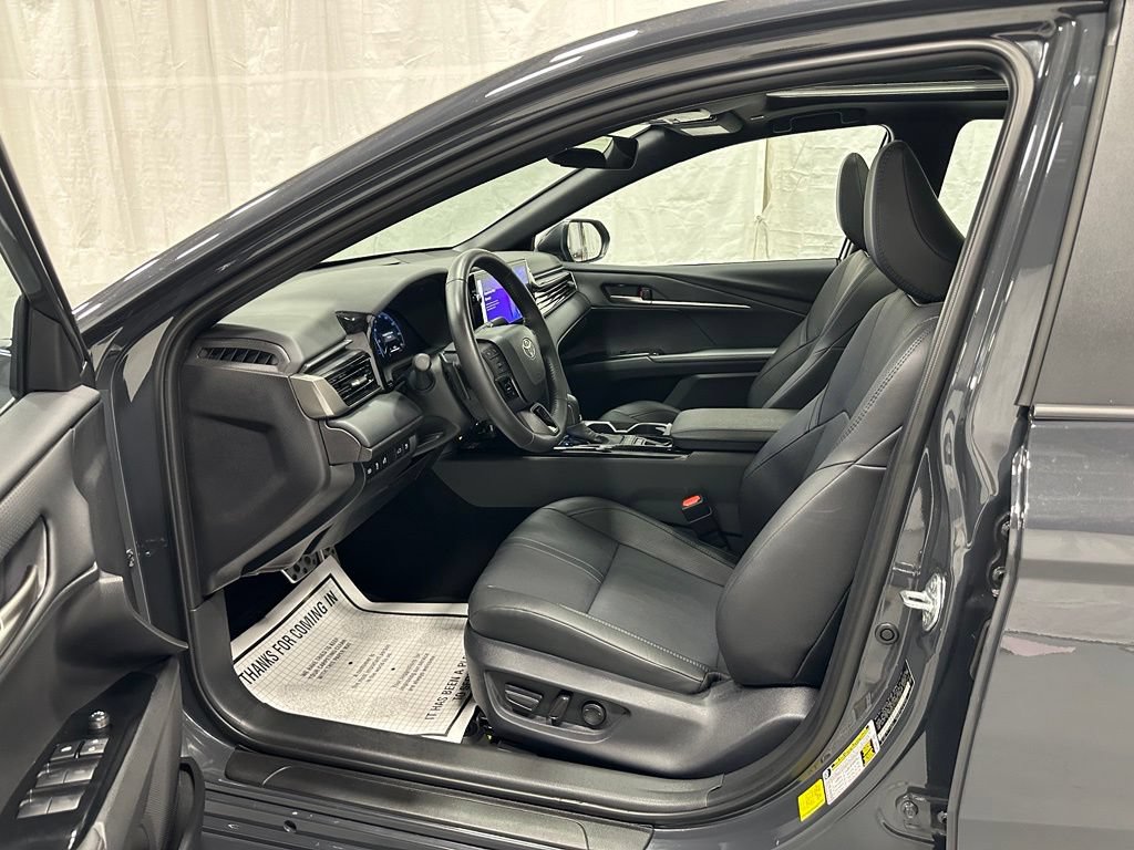 Used 2026 Toyota Camry XSE FWD image 10