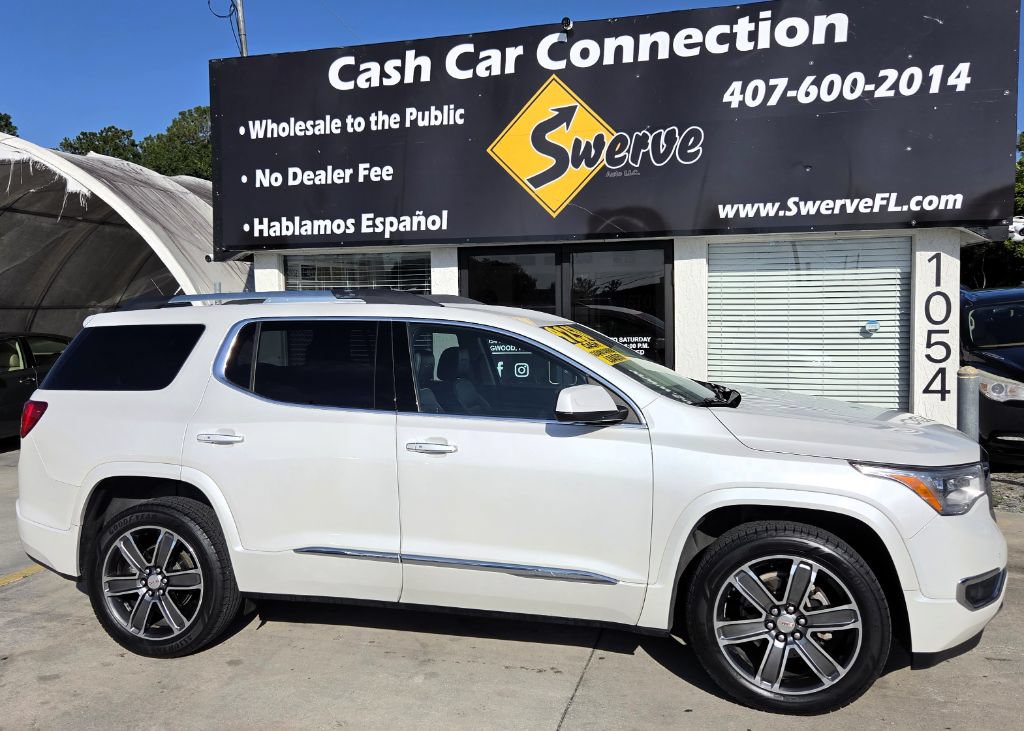 Used 2017 GMC Acadia Denali w/ Technology Package AWD/4WD image 5