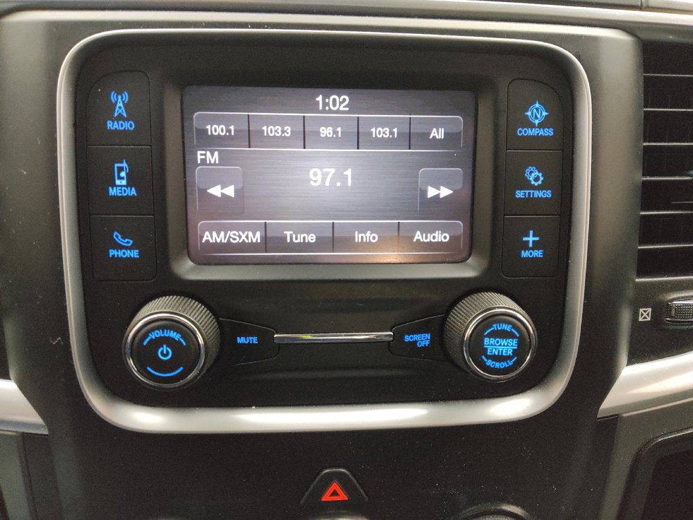 Used 2022 RAM 1500 Classic SLT image 25