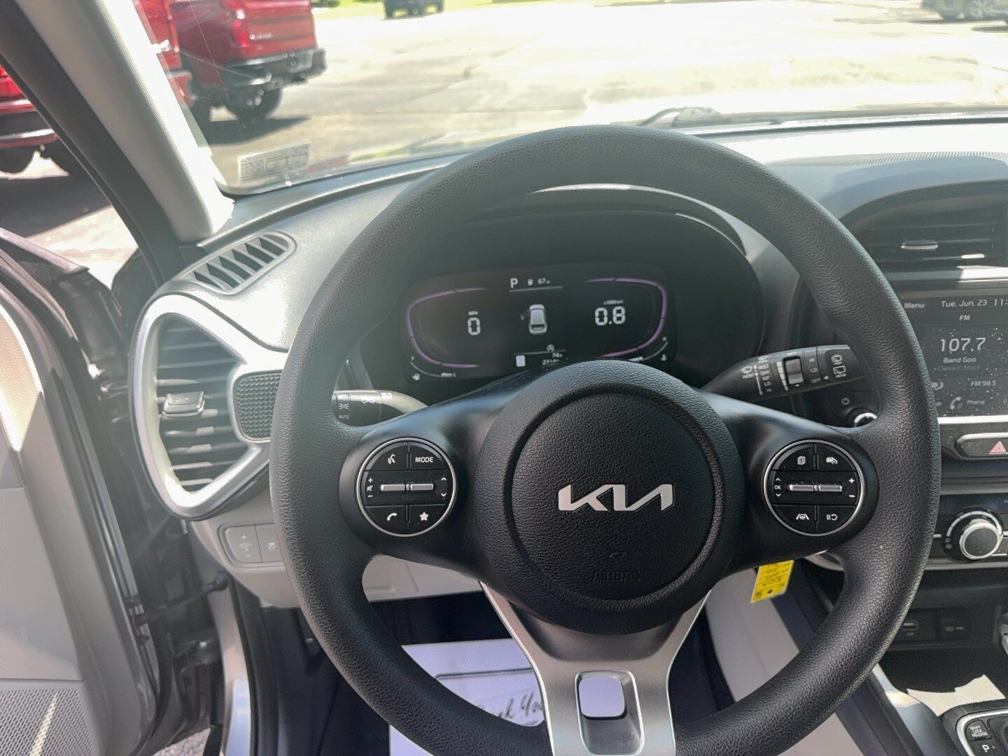 Used 2024 Kia Soul LX w/ Option Group 015 FWD image 12
