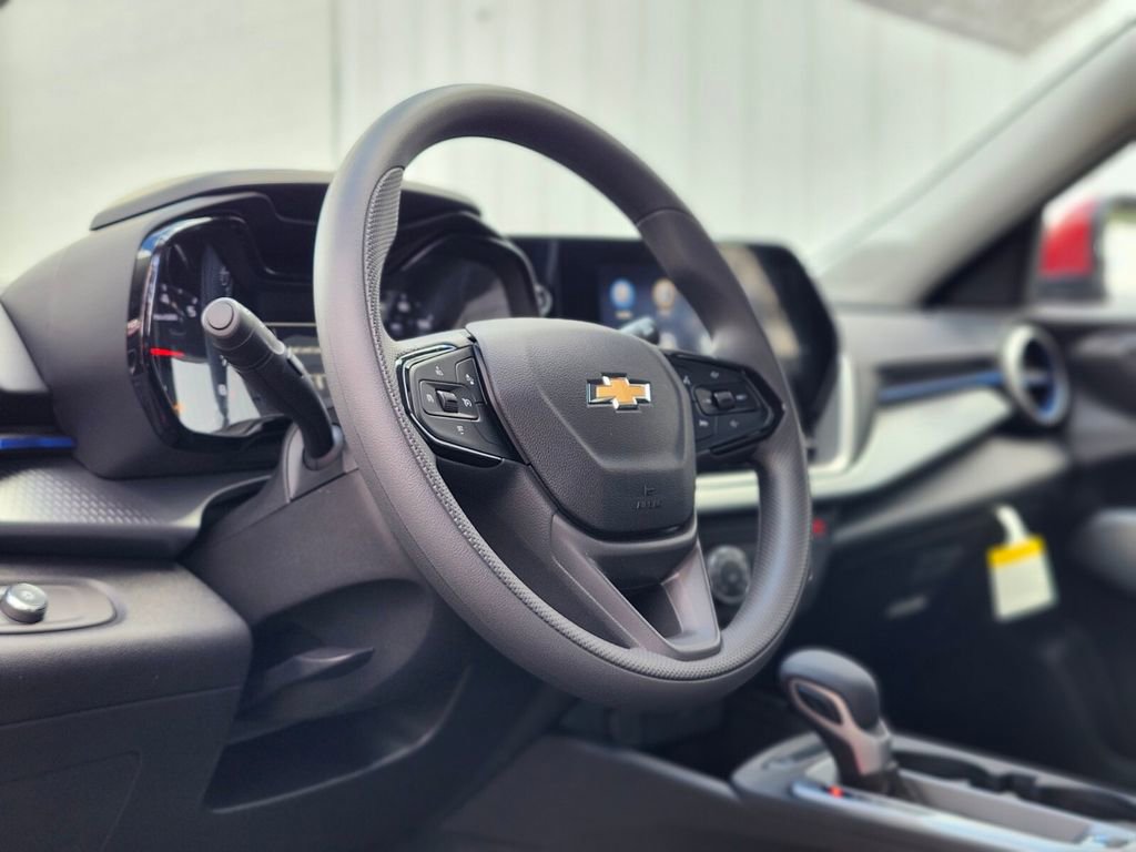 New 2026 Chevrolet Trax LS w/ LS Convenience Package image 17