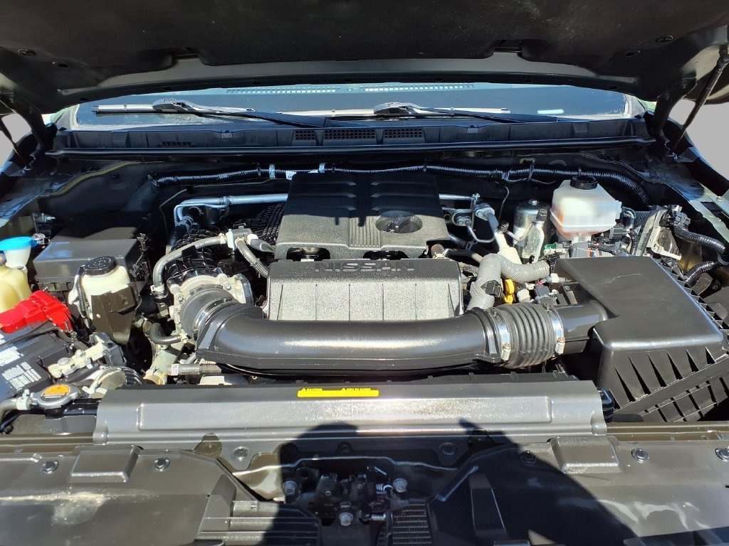 Used 2023 Nissan Frontier SV w/ SV Convenience Package RWD image 3