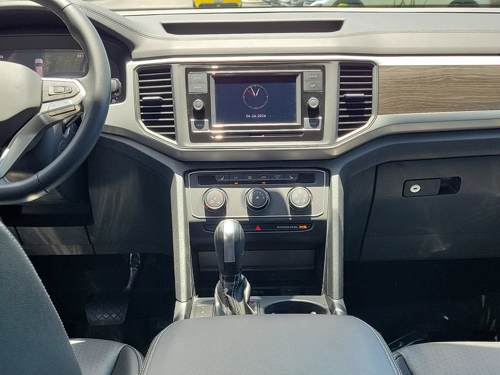Used 2023 Volkswagen Atlas SE FWD image 16