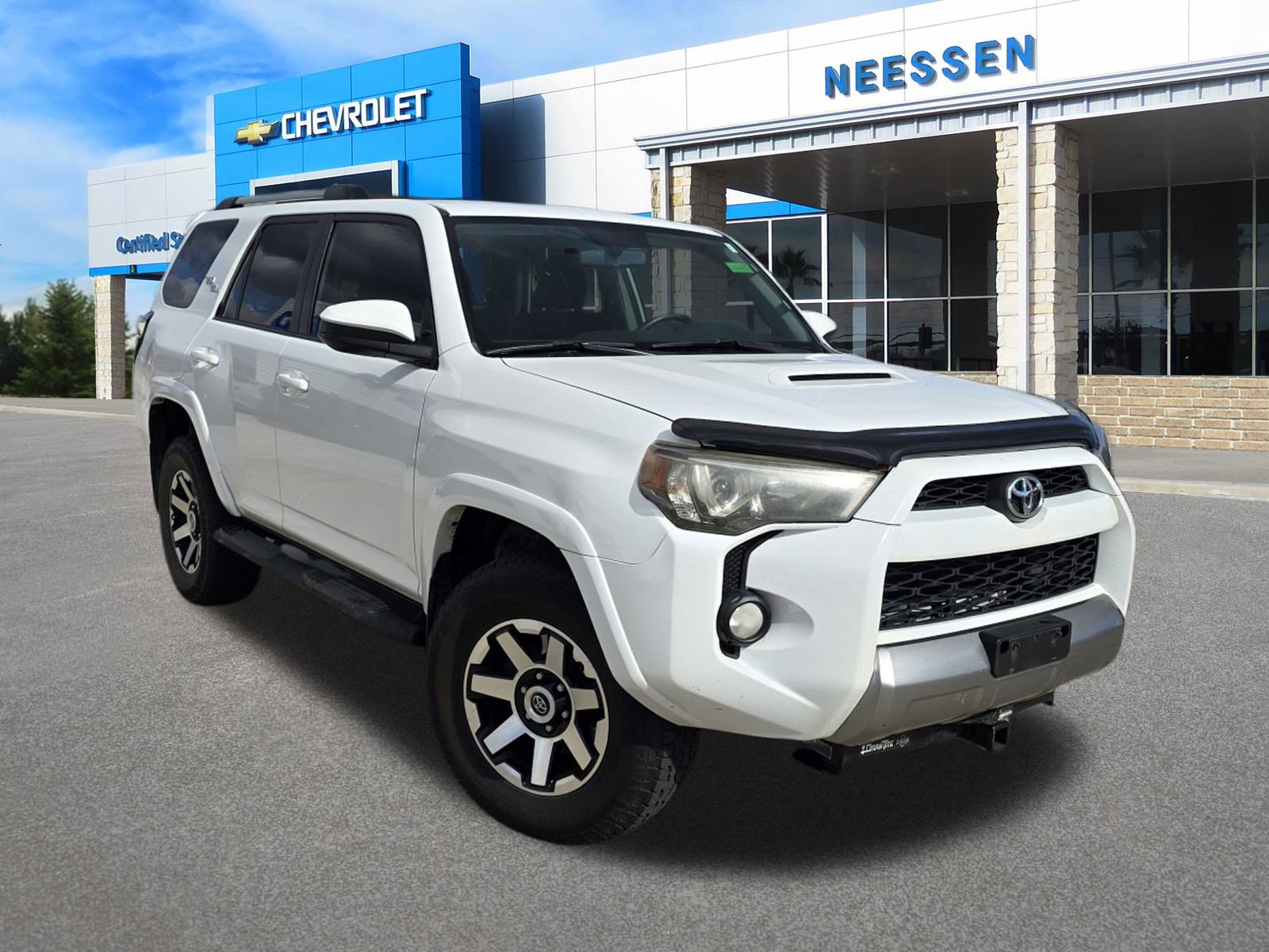 Used 2018 Toyota 4Runner TRD Off-Road image 1