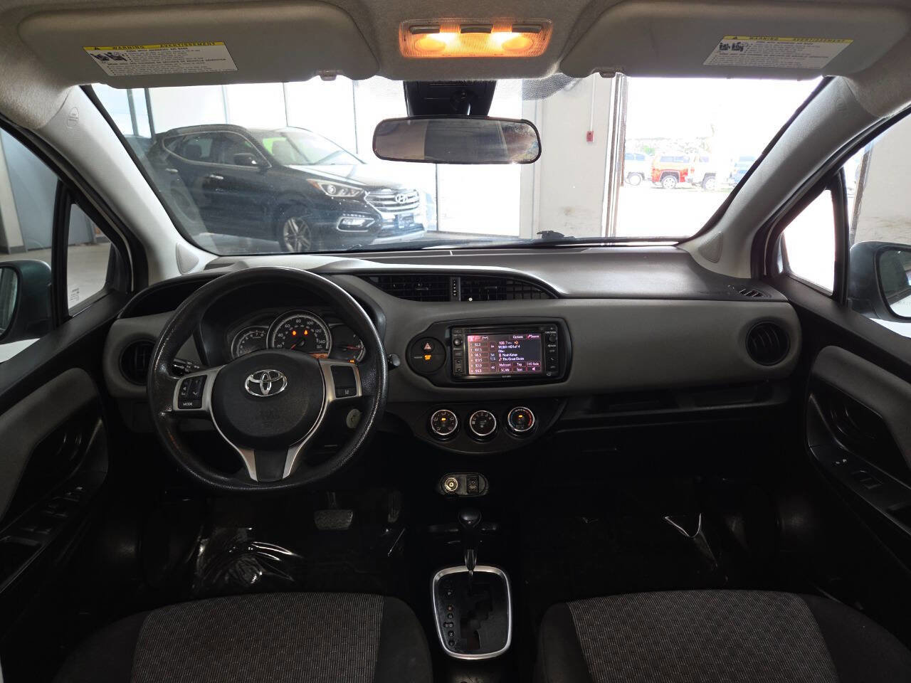 Used 2017 Toyota Yaris L FWD image 22