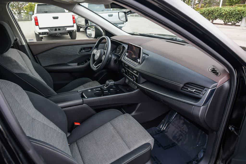 Used 2021 Nissan Rogue S FWD image 15