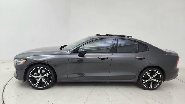 Used 2024 Volvo S60 B5 Plus w/ Climate Package image 3