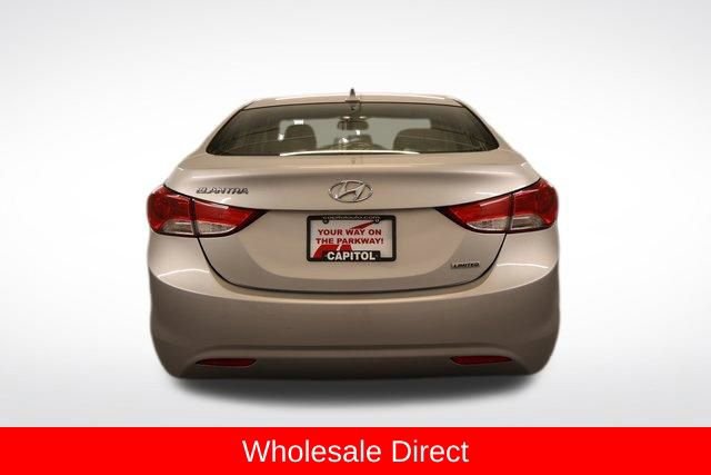 Used 2013 Hyundai Elantra Limited FWD image 3