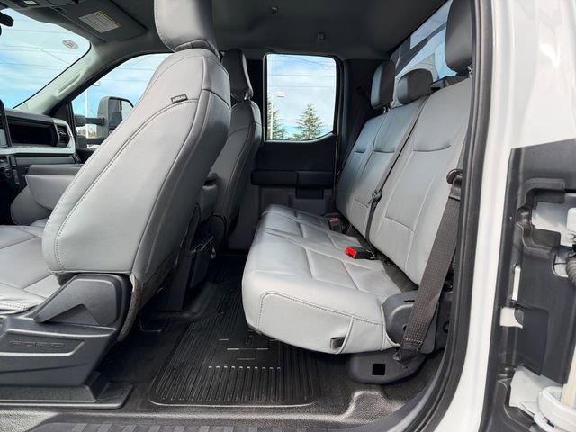Used 2023 Ford F550 4x4 SuperCab Super Duty image 39