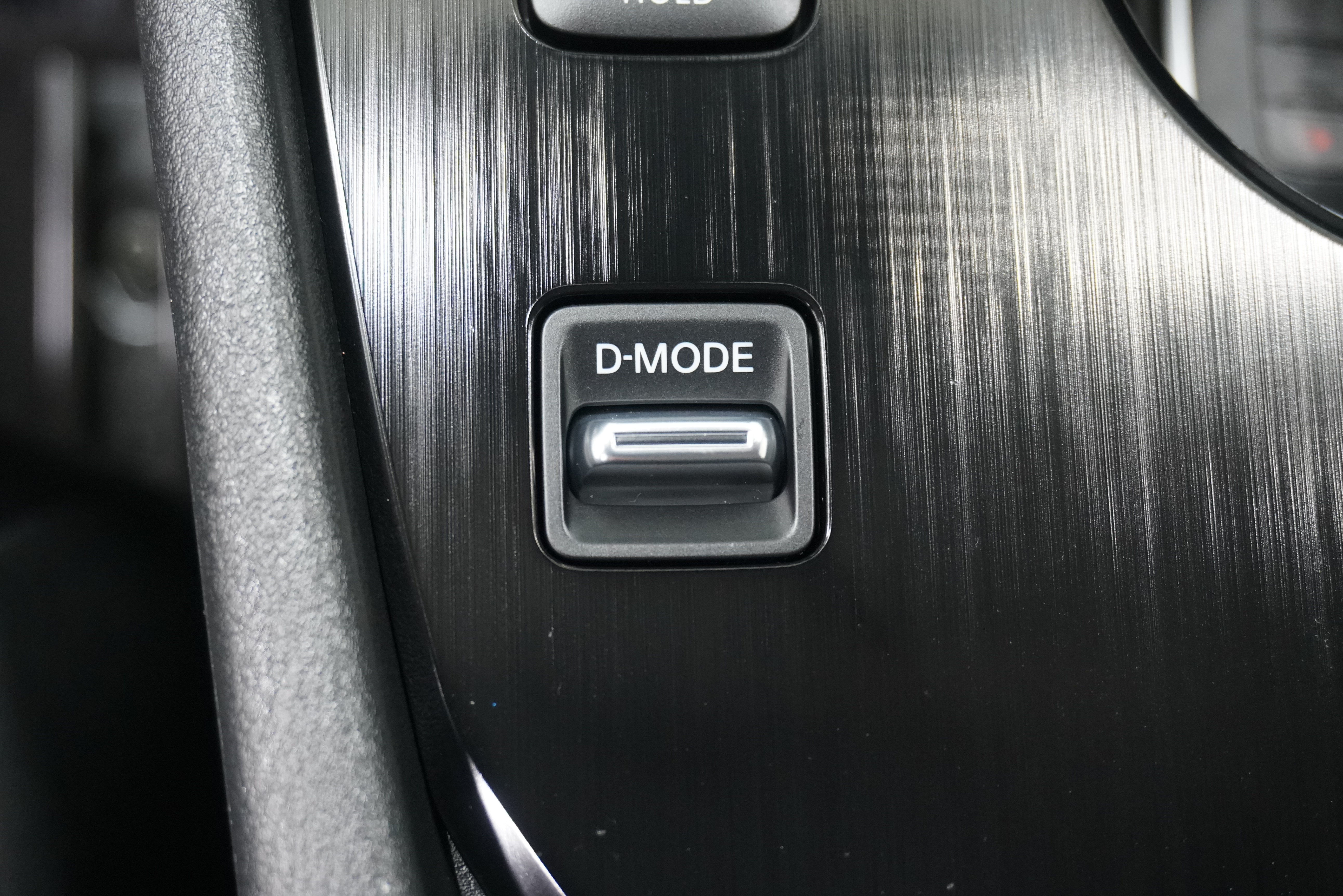 Used 2023 Nissan Rogue SV w/ SV Premium B Package FWD image 25