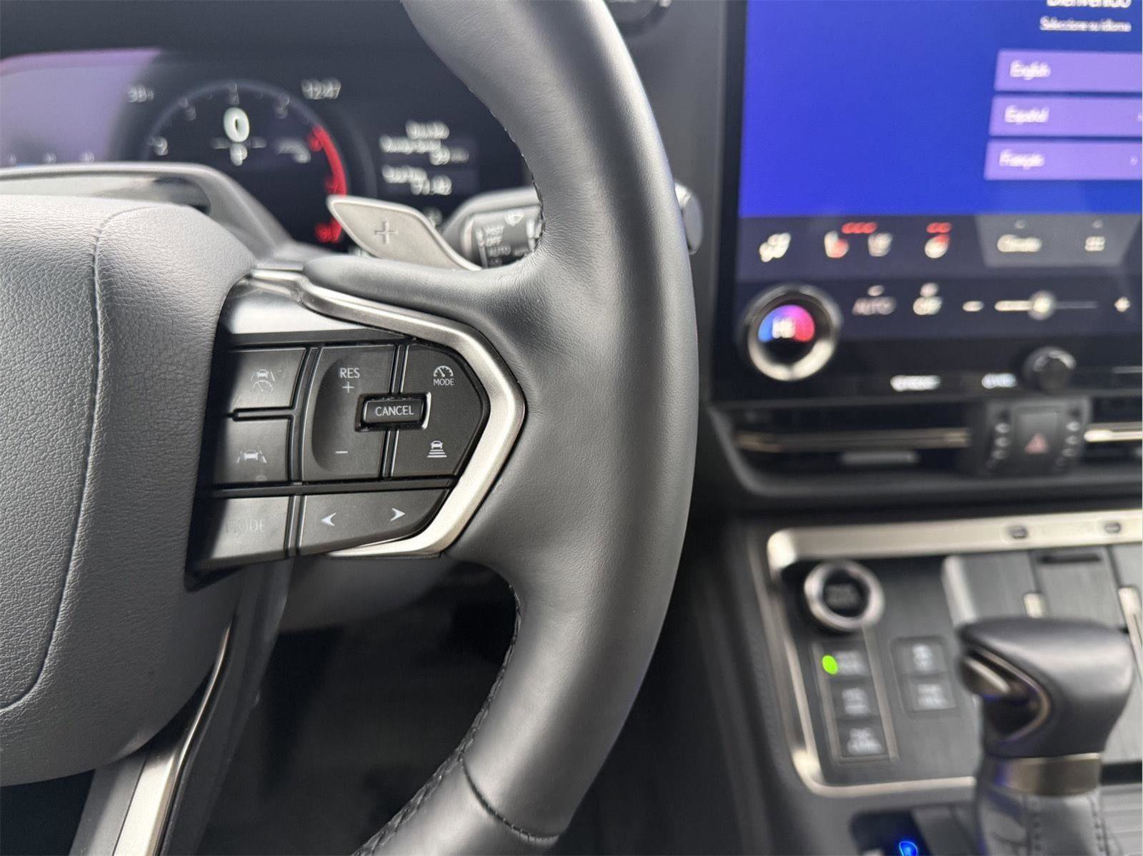 Used 2024 Lexus GX 550 image 16