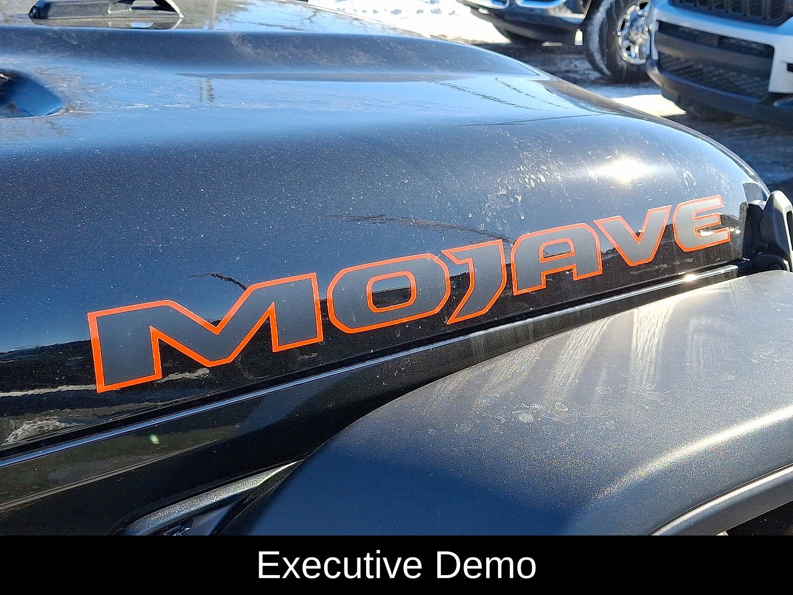 New 2025 Jeep Gladiator Mojave w/ Safety Group AWD/4WD image 29