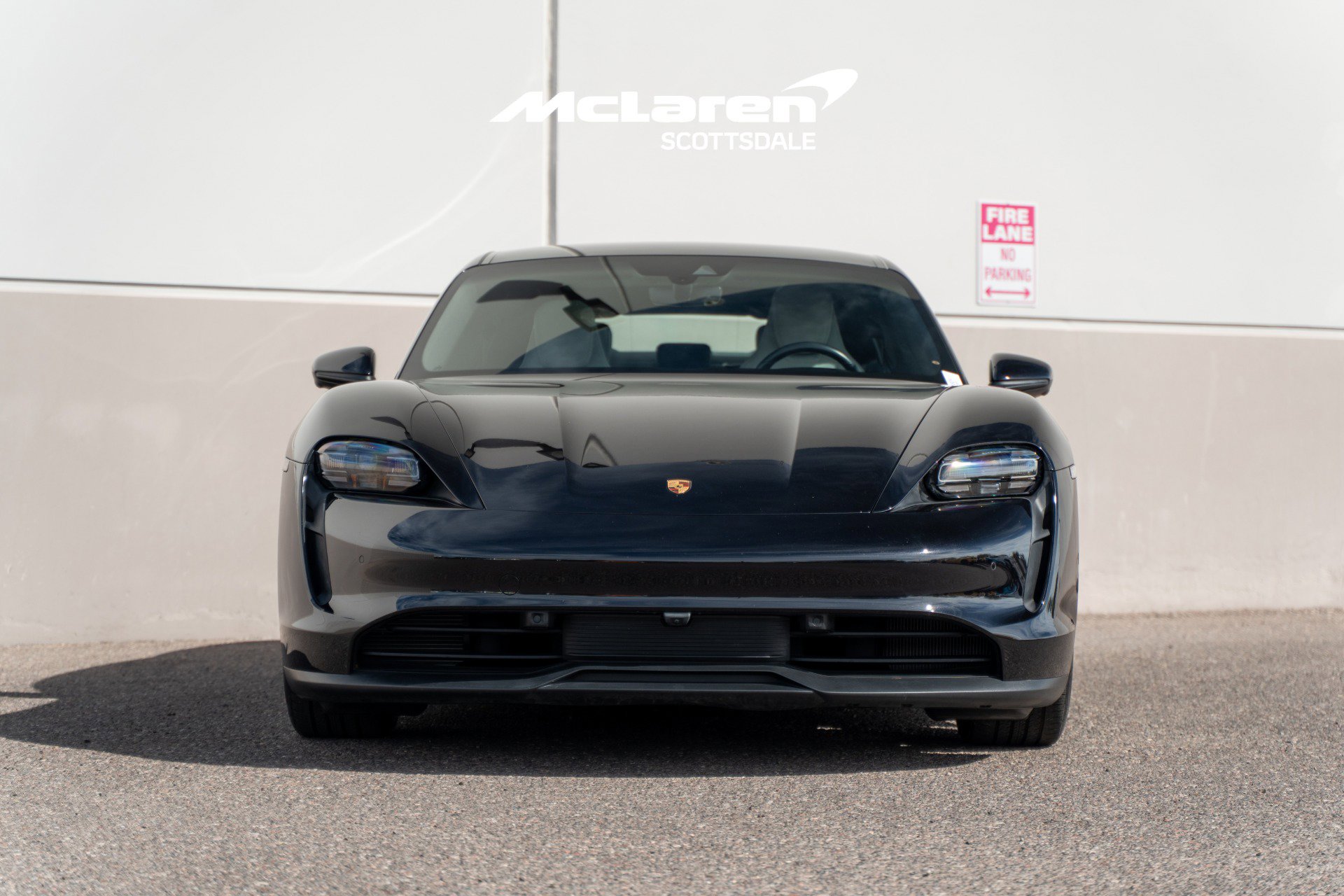 Used 2021 Porsche Taycan image 10